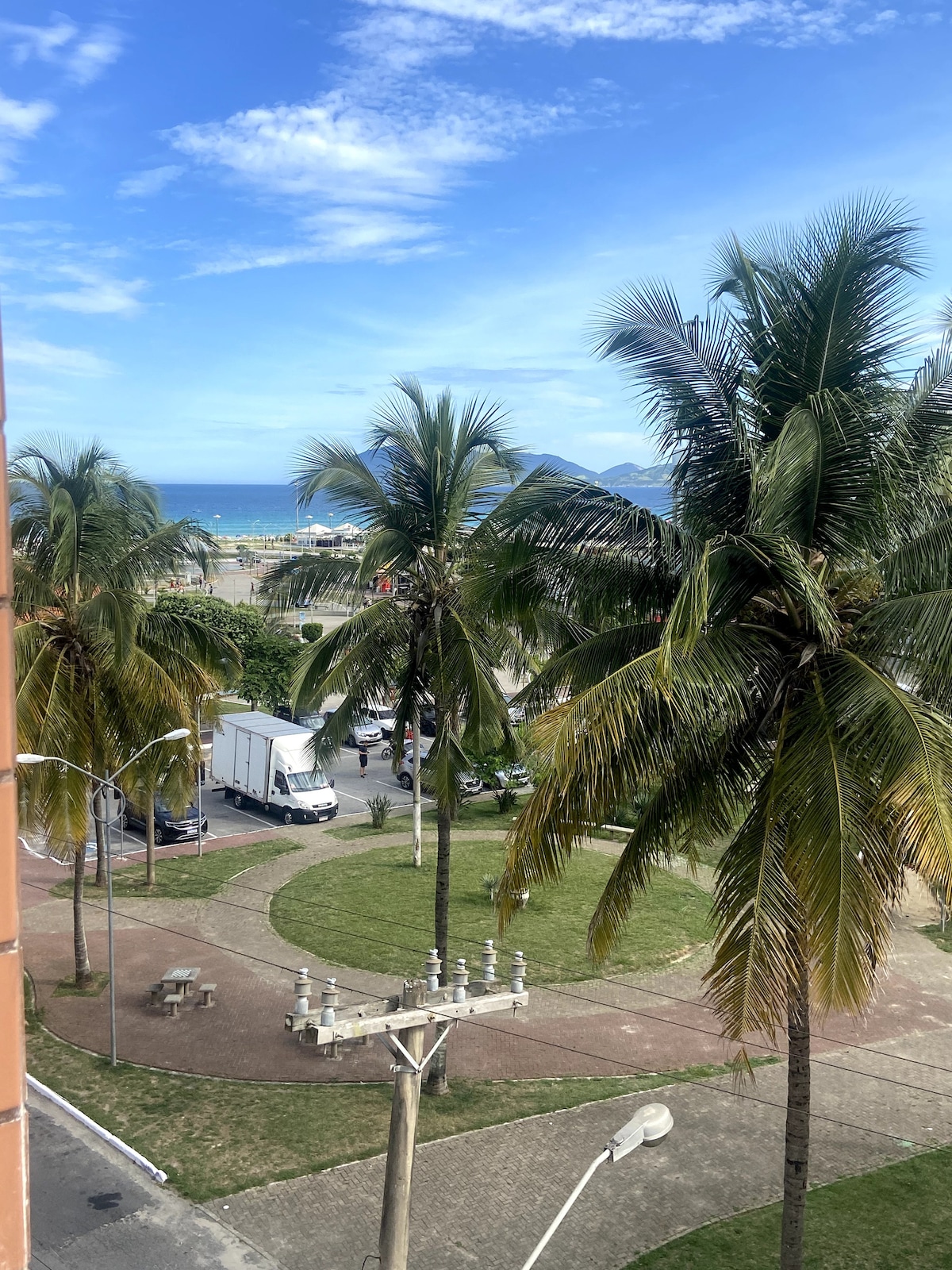 Successful Airbnb property: Apartment near Praia do Forte beach, Cabo Frio. in Cabo Frio