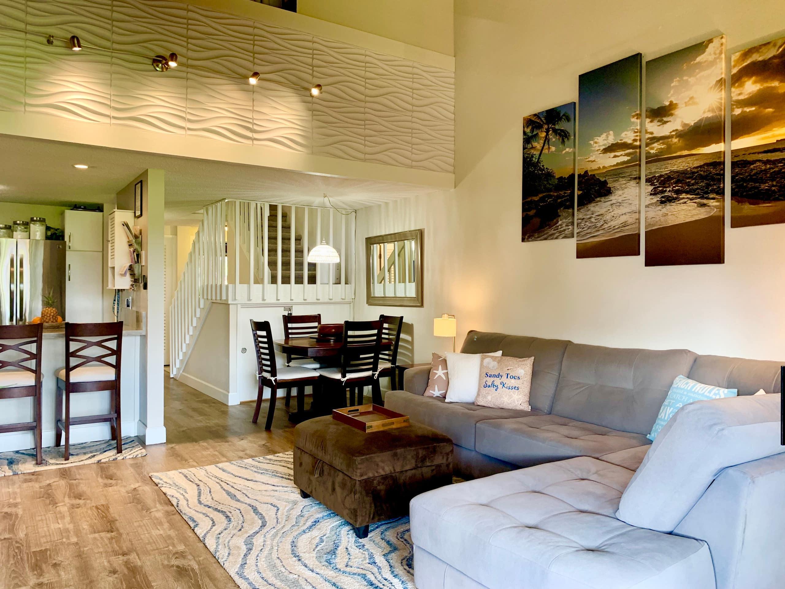 Newly Renovated! Fully Stocked 2 Br/2Ba w/ A/C! - Photo 2