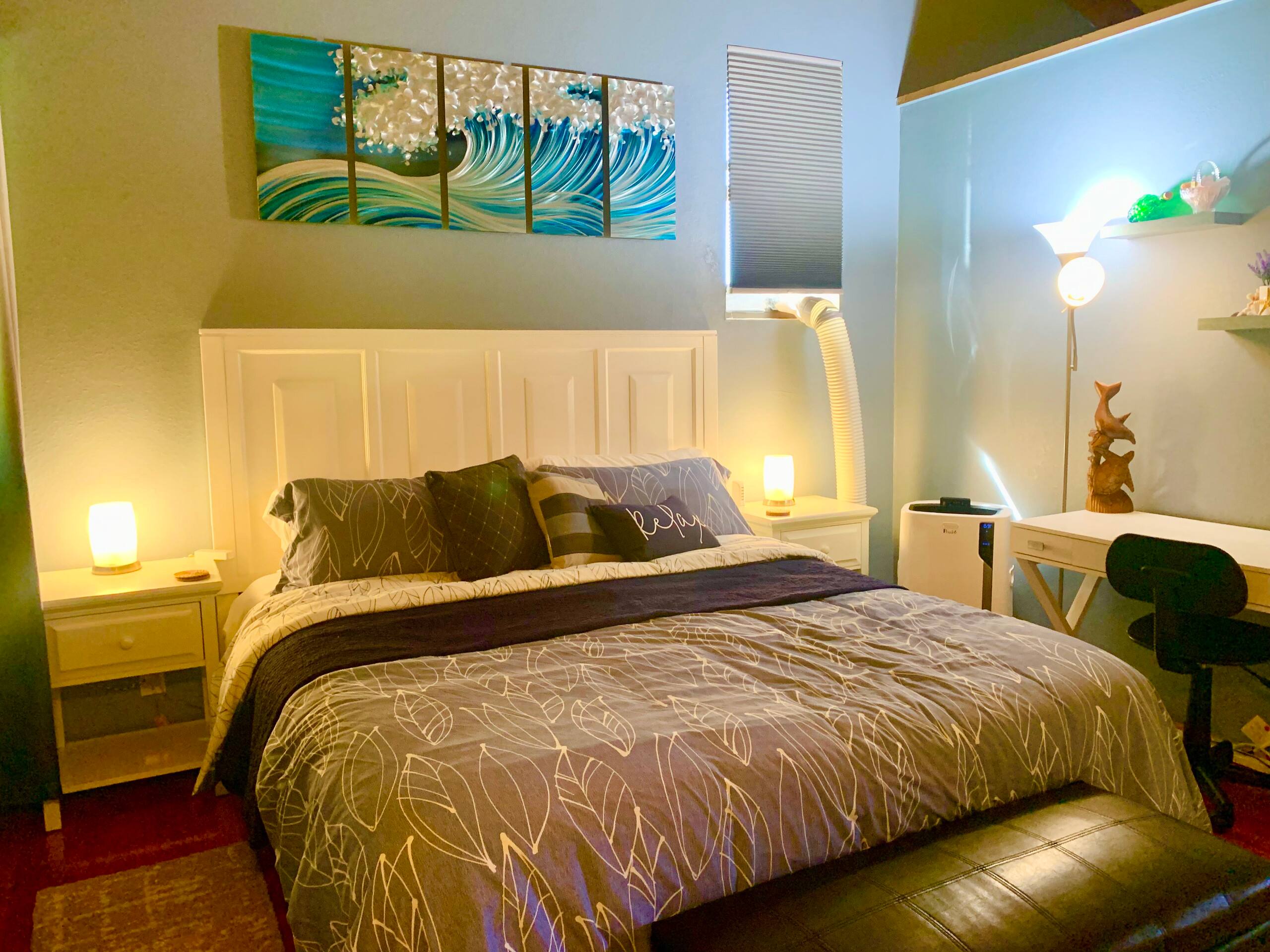 Newly Renovated!  Fully Stocked 2 Br/2Ba  w/ A/C! - Photo 16