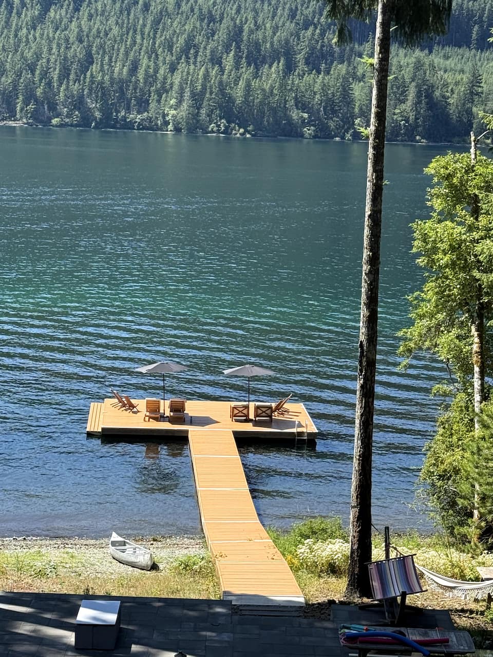 The Youbou Lakehouse on Lake Cowichan, Youbou, British Columbia, Canada, photo 2 of 10