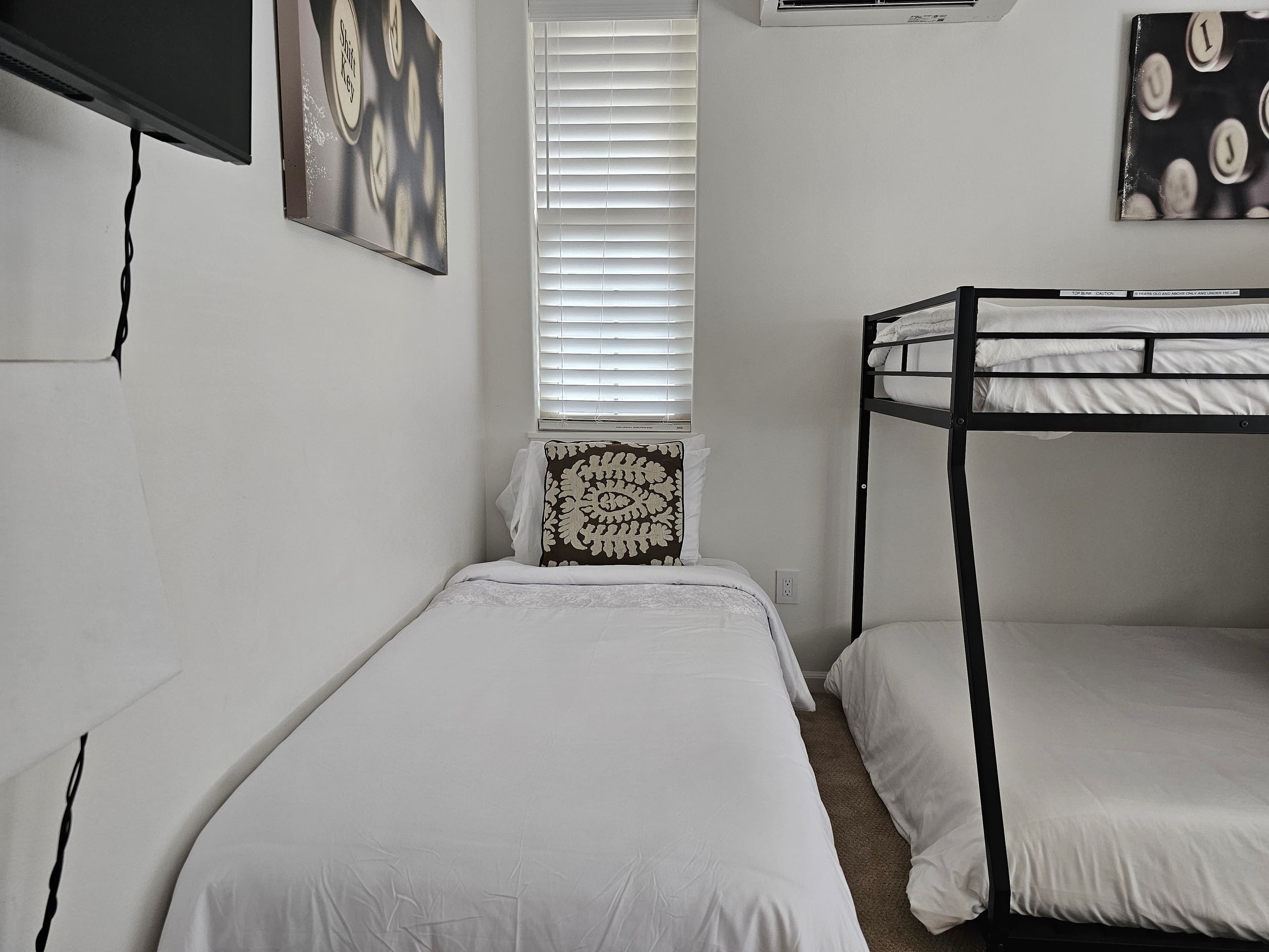 Home in Waianae · ★4.99 · 3 bedrooms · 6 beds · 2 private baths - Image 58