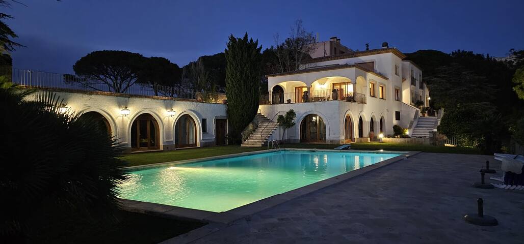 Villa Maricel, Luxurious Villa in Costa Brava gallery image 2