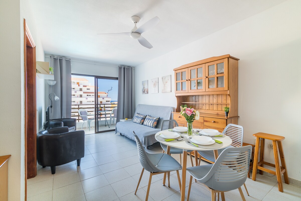Top Airbnb: Apartment for 4 guests in the city center in Santiago Del Teide