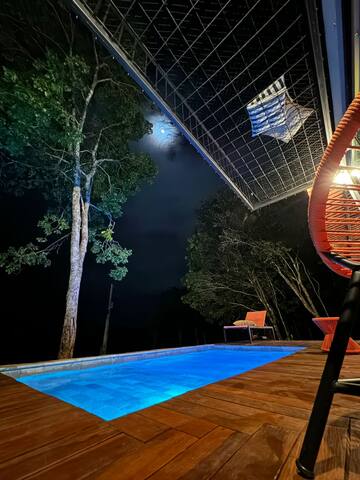 Entire home with 1 bedrooms in Pirenópolis - Chalé de Charme (Cerrado 84)