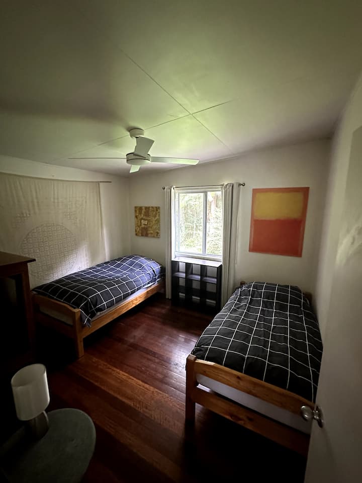 საძინებელი 2