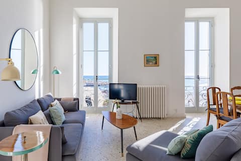 Successful Airbnb property: 137 sqm of Exception · Sea View · Central Menton in Menton