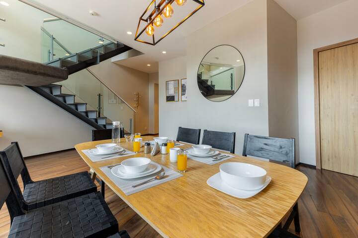 Capitalia | Refined Duplex | Pool, Gym & Security gallery image 2