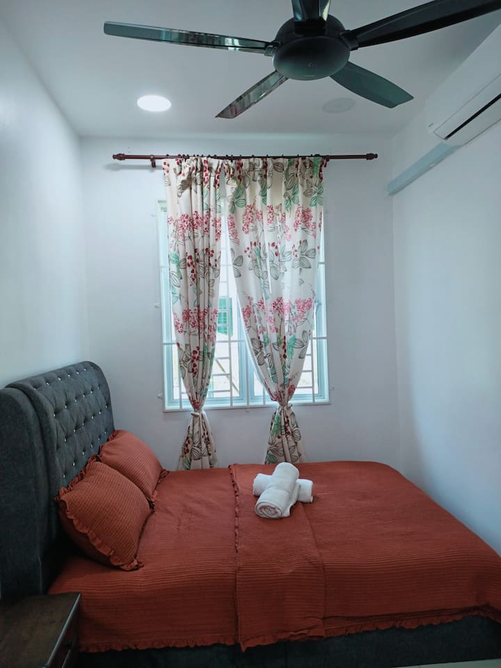 საძინებელი 1