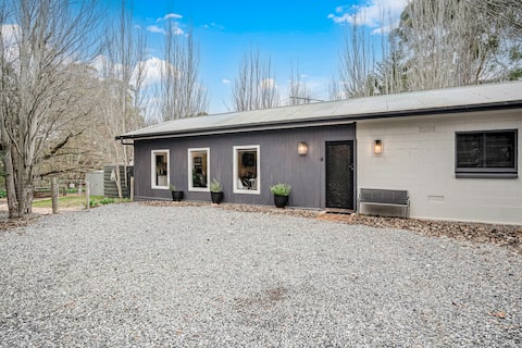 Successful Airbnb property: Hahndorf Providence Cottage in South Australia