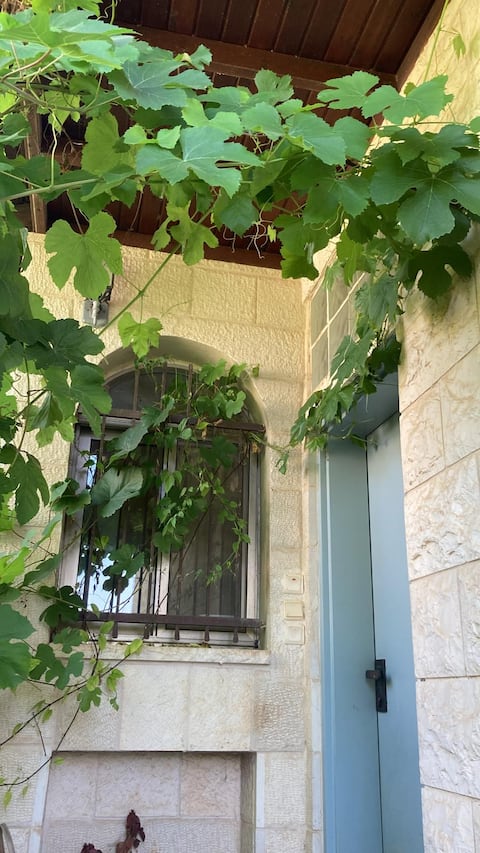 A magical country house in the heart of the Horesh