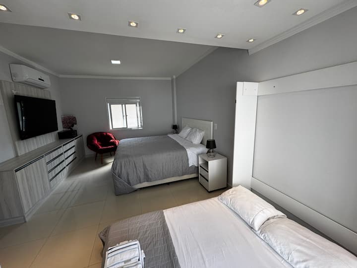 غرفة النوم 1