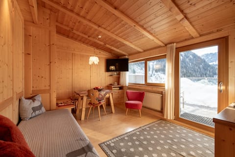 Successful Airbnb property: Rooftop Apartment Margherita - Val Gardena in Santa Cristina Gherdëina