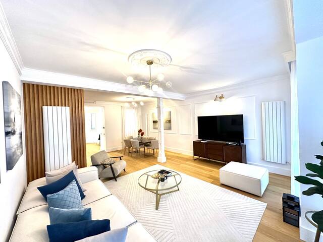 Luxury Apartment in the center of Madrid gallery image 5