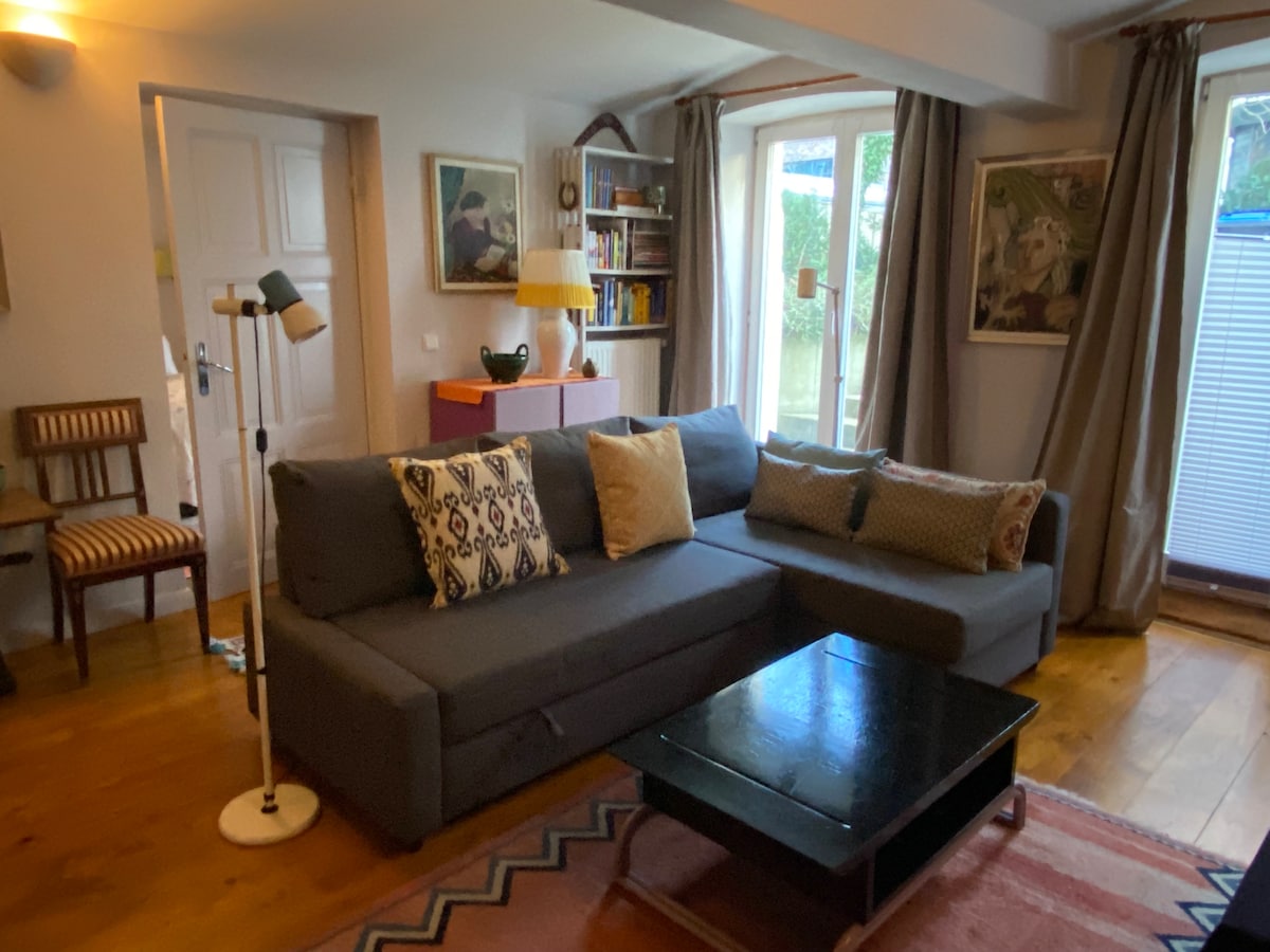 Top performing Airbnb: Apartment in perfect city location. in Altona Altstadt