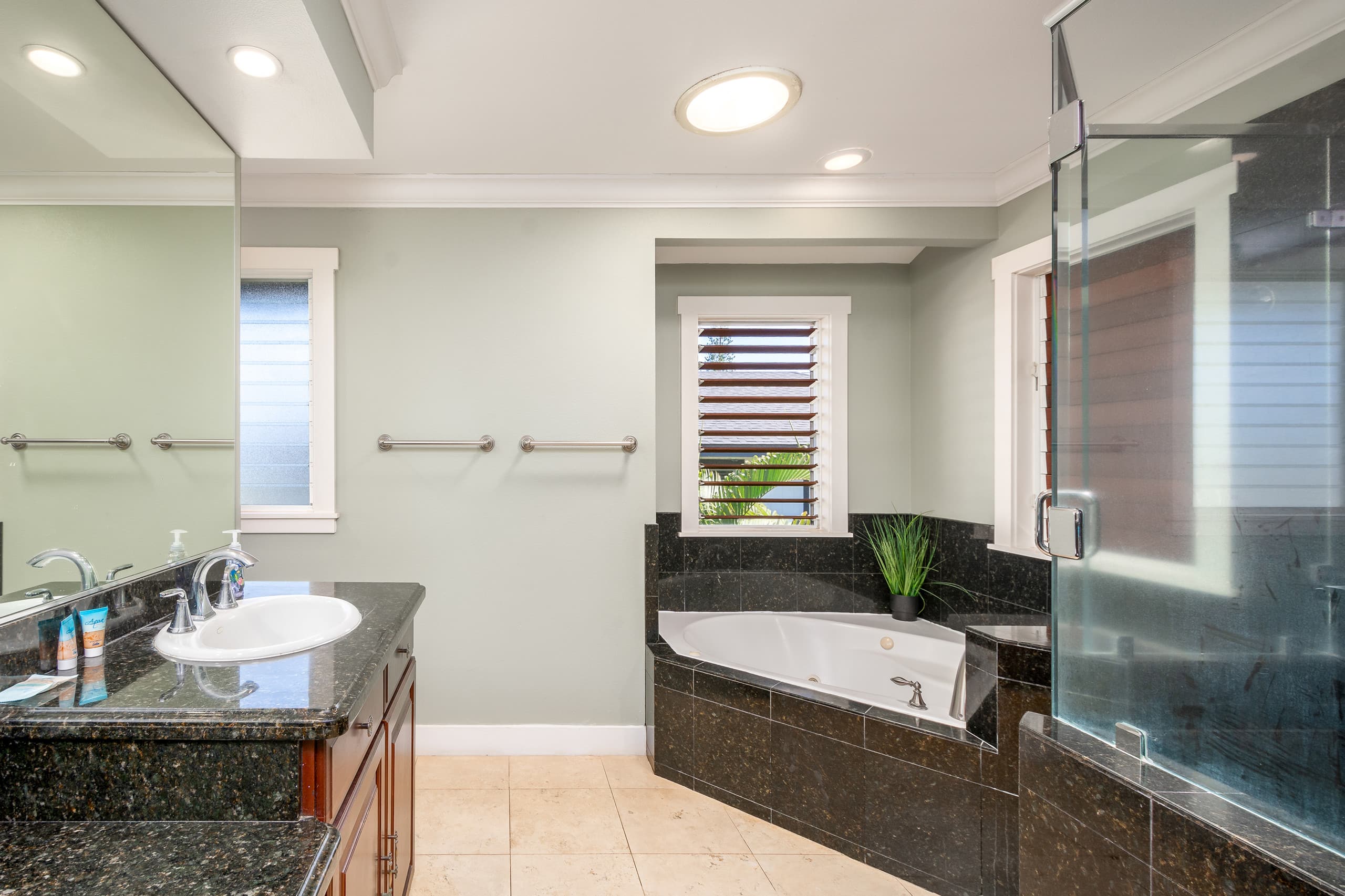 Home in Poipu Beach · ★4.95 · 4 bedrooms · 5 beds · 3.5 baths - Image 8