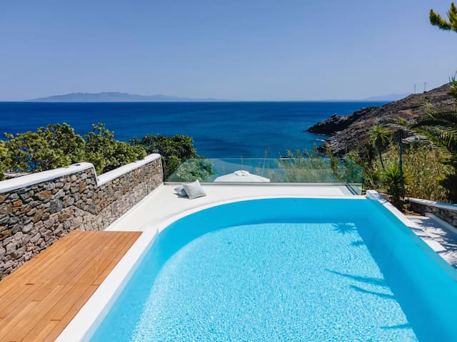 Zegna Pool Villa, Three Bedrooms