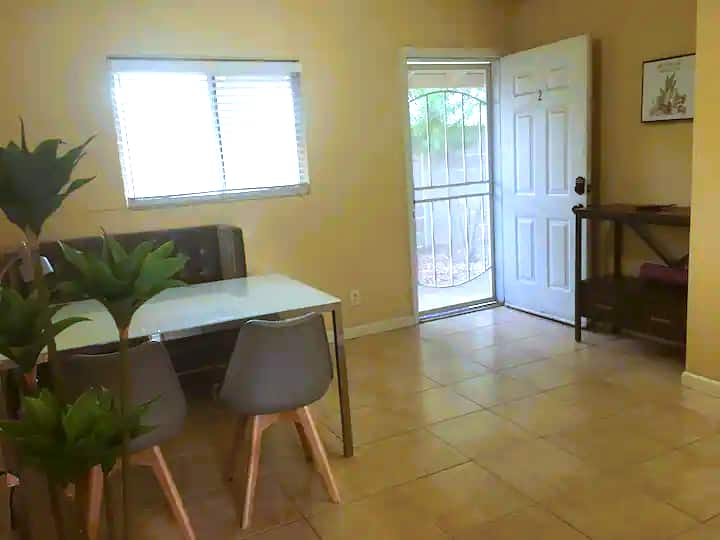 Hygge Home, Downtown Chandler 2 Bedrooms - Chandler, AZ