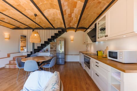 La Païssa de Mas Vilà, Country House with garden, 5 pax