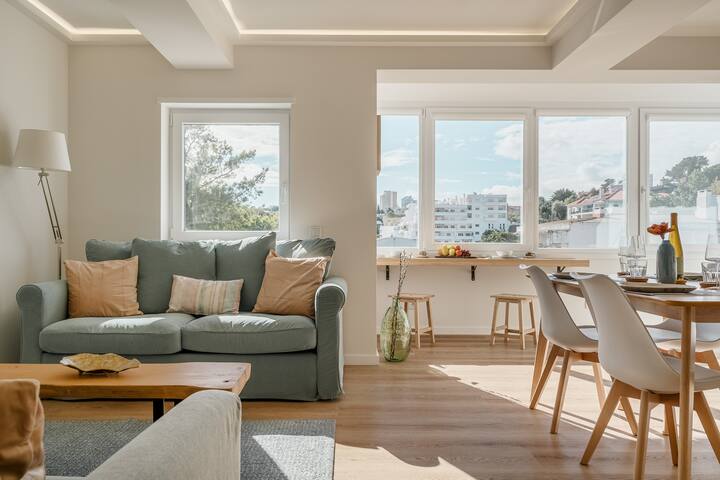 Seaside Cascais Center Apartment gallery image 5