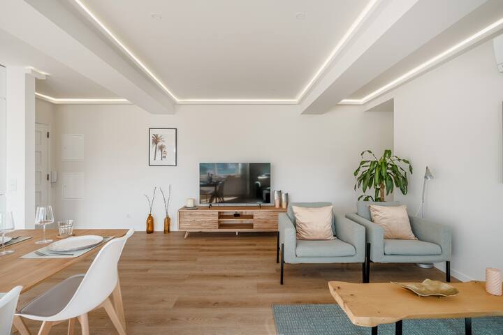 Seaside Cascais Center Apartment gallery image 3