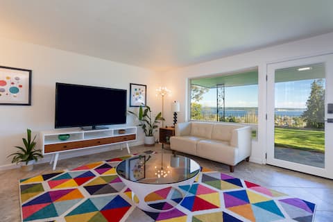 Stunning views + ideal location