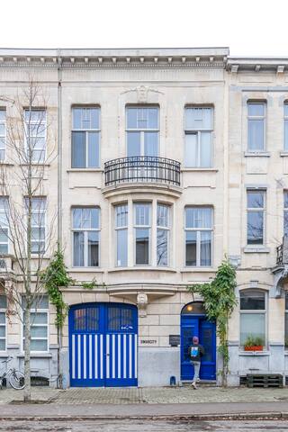 Omarcity design house gallery image 2