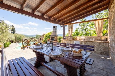 [Little Escape] 4 Beds + Private Panoramic Pool