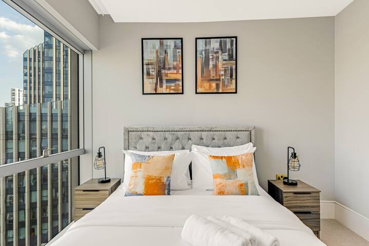 ShyRoyale gallery image 2