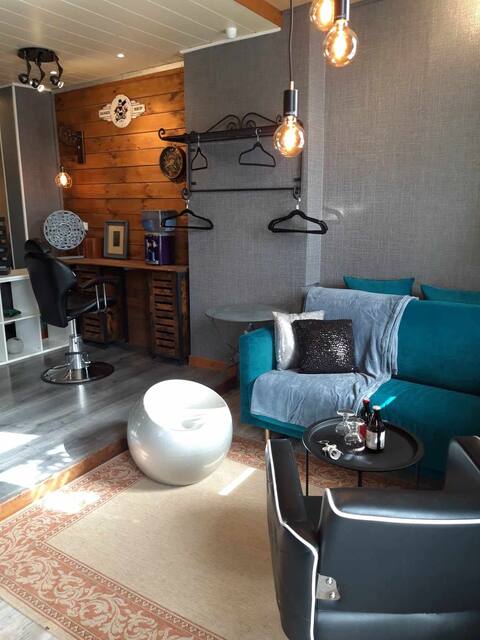 Studio for 2 people Opera