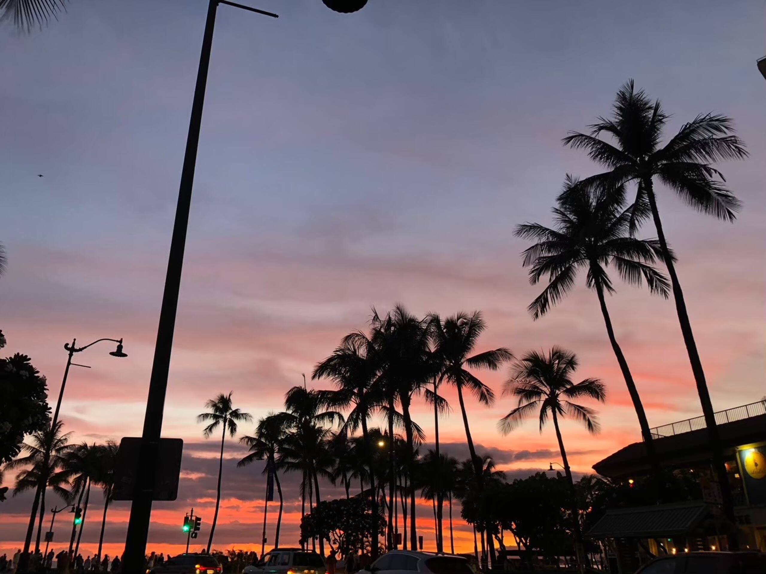 Condo in Honolulu · ★4.73 · Studio · 1 bed · 1 shared bath - Image 9