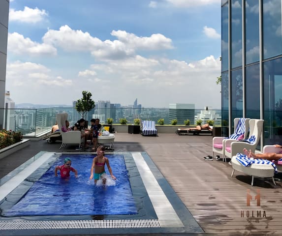 Rabiatul Adawiyah Binti managed Airbnb listing 1