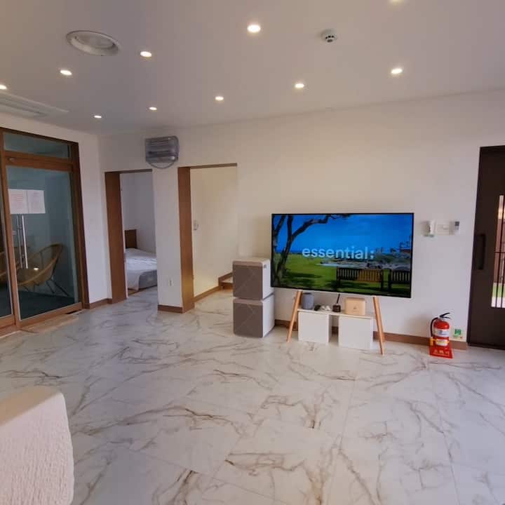 მისაღები ოთახი