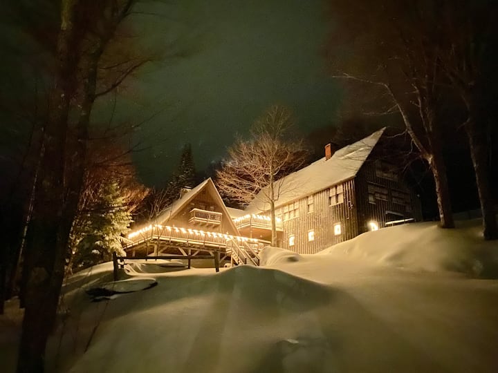 Mountain Mansion @ Bolton Valley Trailside