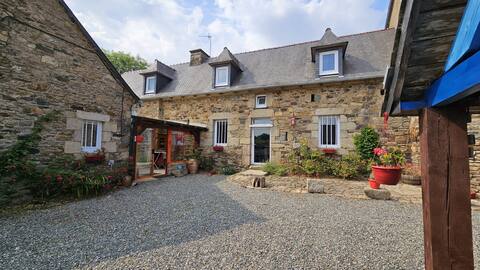 Large family home Paimpol