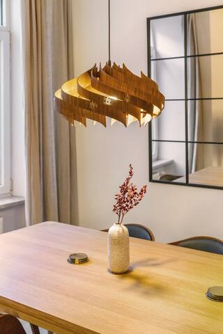 Cosy, Spacious, and Central gallery image 2