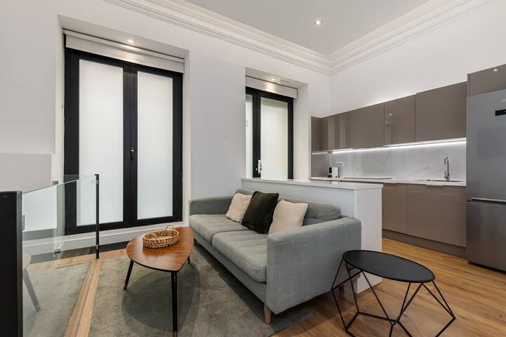 Waou Essence I Antón Martín