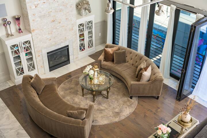 Ultra Luxury Loft I Fireplace I Rooftop I RiNo gallery image 4