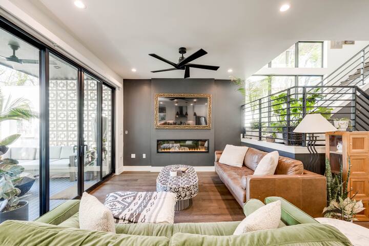 Hip East Austin House w/ Pool 2 Blocks to East 6th gallery image 3