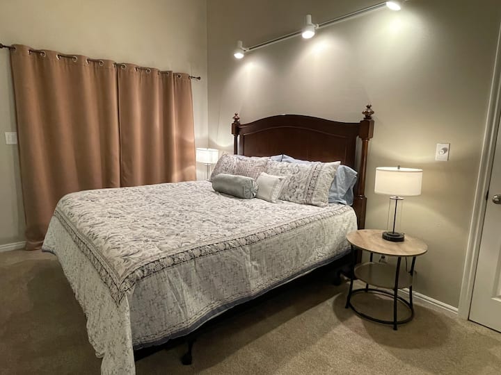 غرفة النوم 1