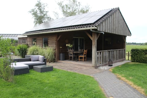 Detached Guesthouse "Pleegste"