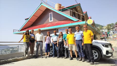 Entire Villa of 8 Rooms | Parking : Bonfire | Fagu