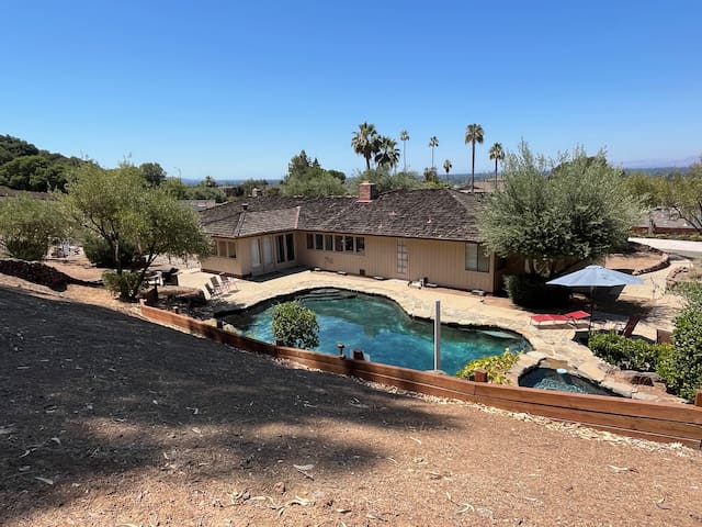 The Bunkhouse, Harwood Farms, Los Gatos CA 4br,3ba gallery image 3