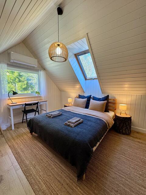 Cozy Forest Sauna House