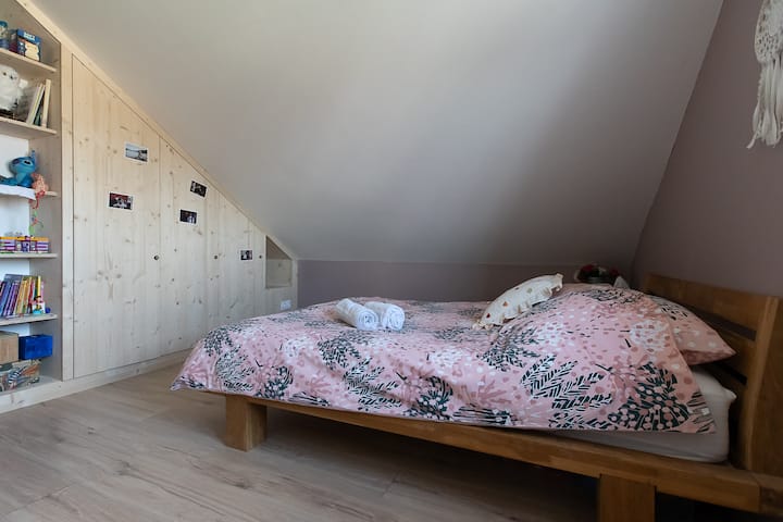 غرفة النوم 1