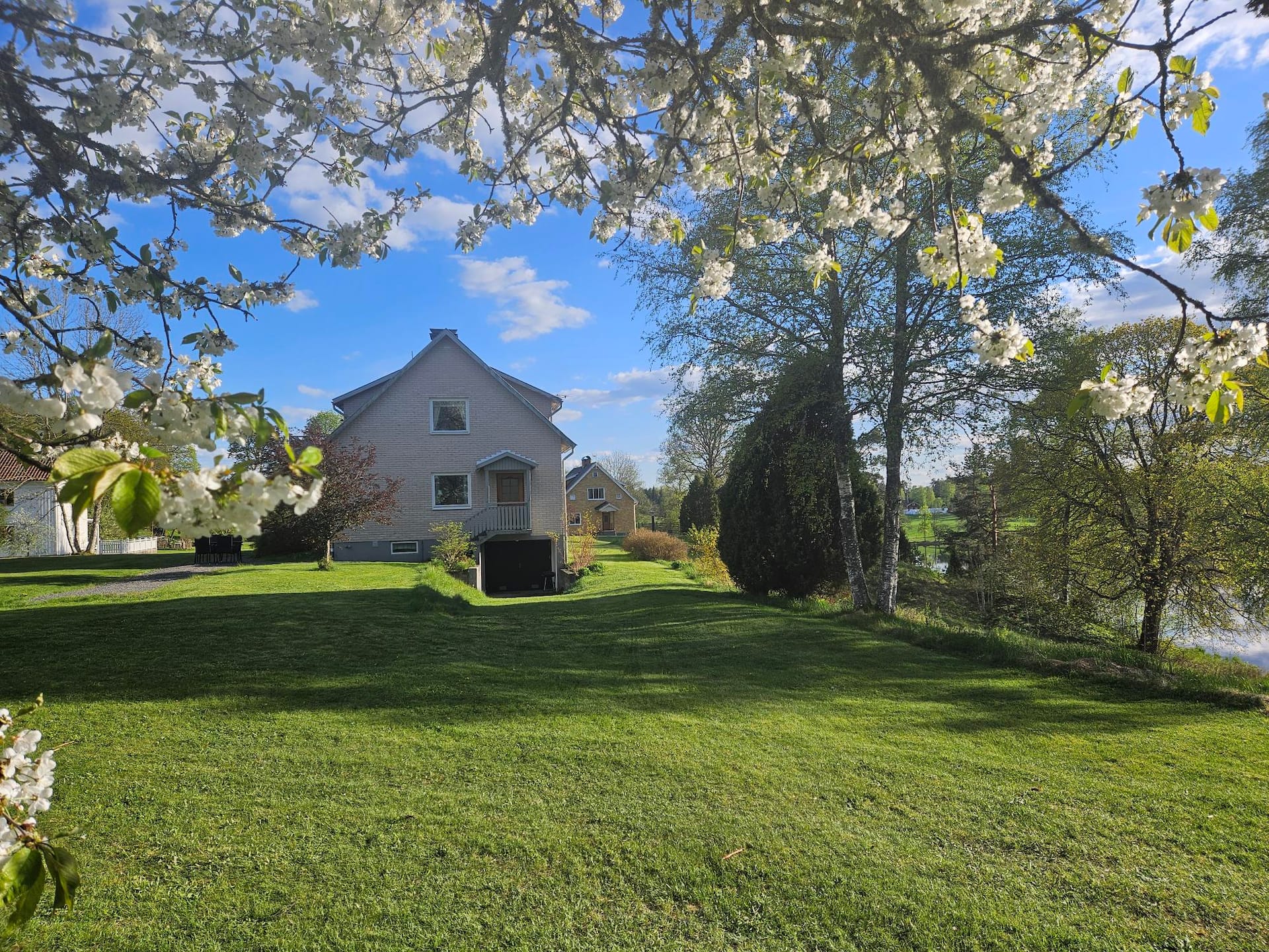 ​Scenic idyll close to the lake in the heart of Småland