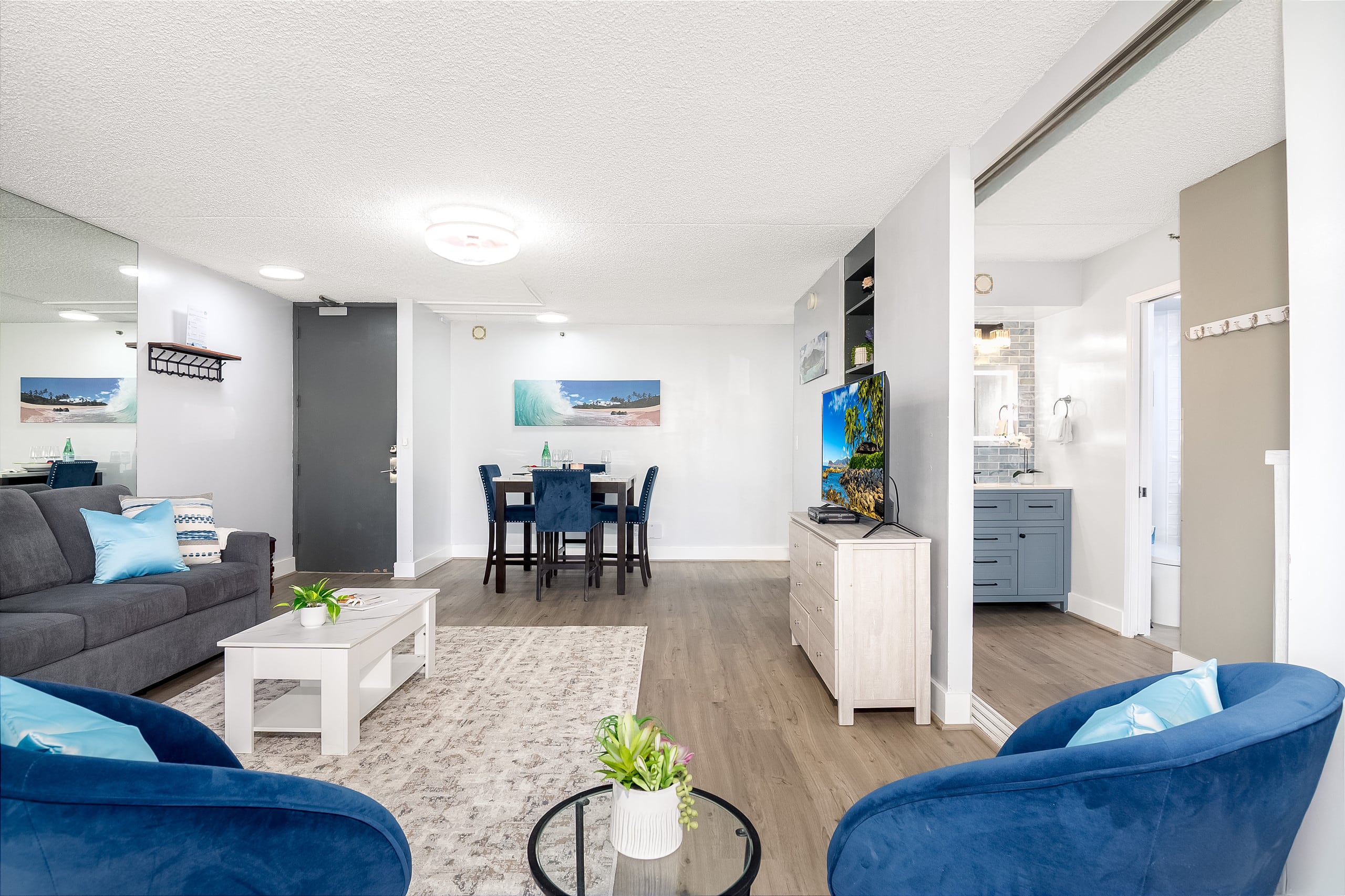 Condo in Honolulu · ★4.92 · 1 bedroom · 2 beds · 1 private bath - Image 9