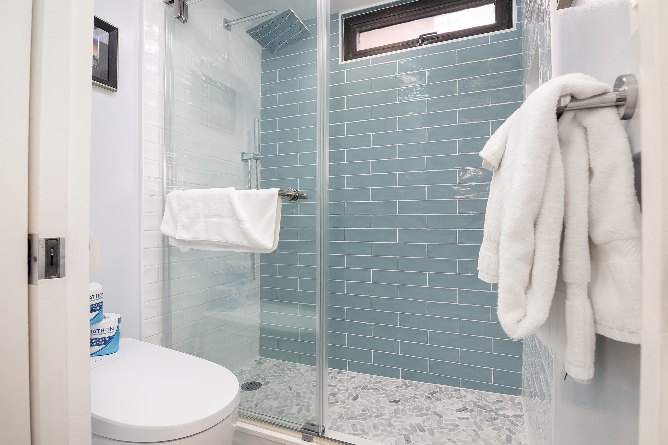 Condo in Honolulu · ★4.92 · 1 bedroom · 2 beds · 1 private bath - Image 41