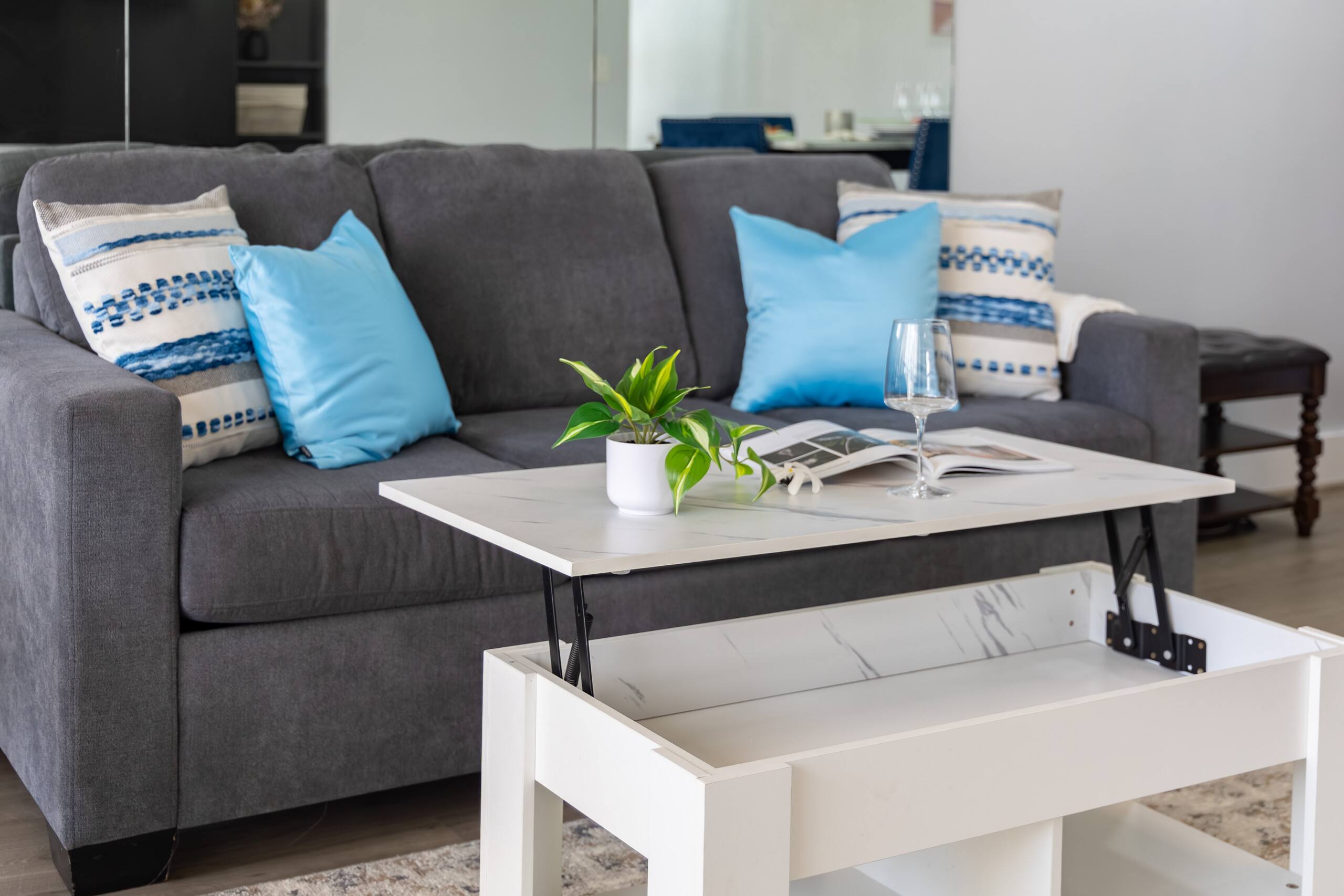 Condo in Honolulu · ★4.92 · 1 bedroom · 2 beds · 1 private bath - Image 12