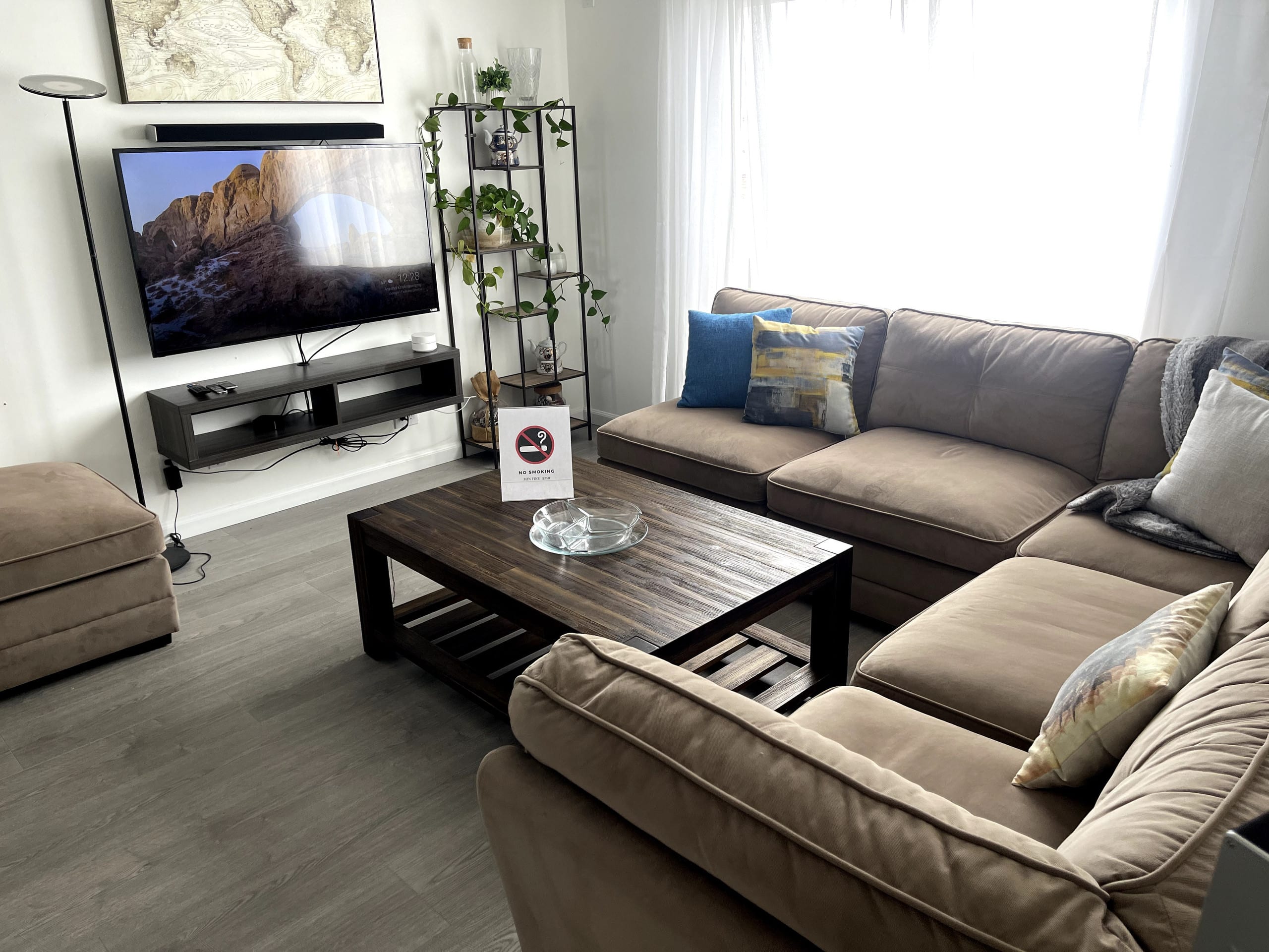 Home in San Francisco · ★4.9 · 2 bedrooms · 2 beds · 1 bath - Image 5
