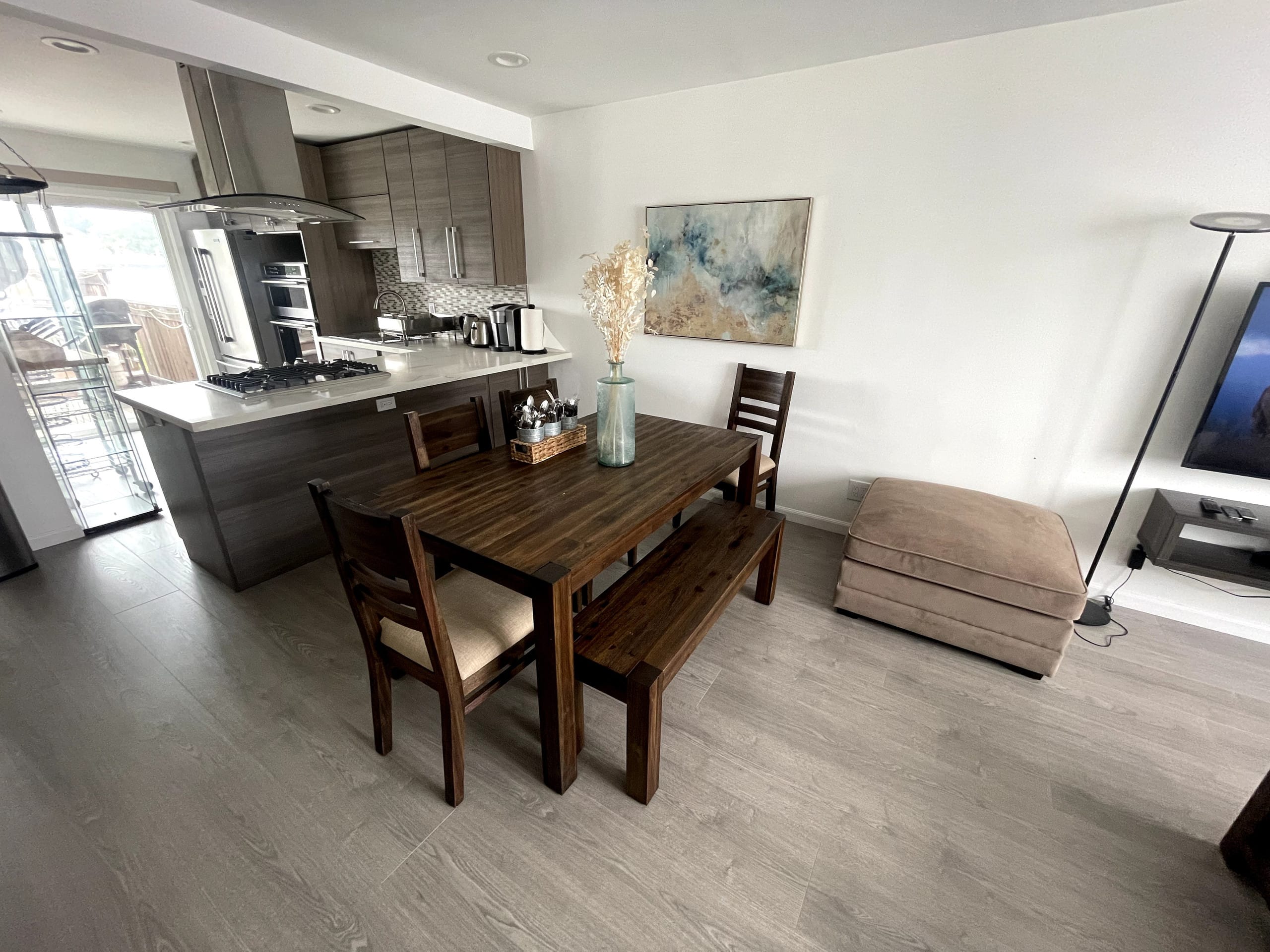 Home in San Francisco · ★4.9 · 2 bedrooms · 2 beds · 1 bath - Image 24